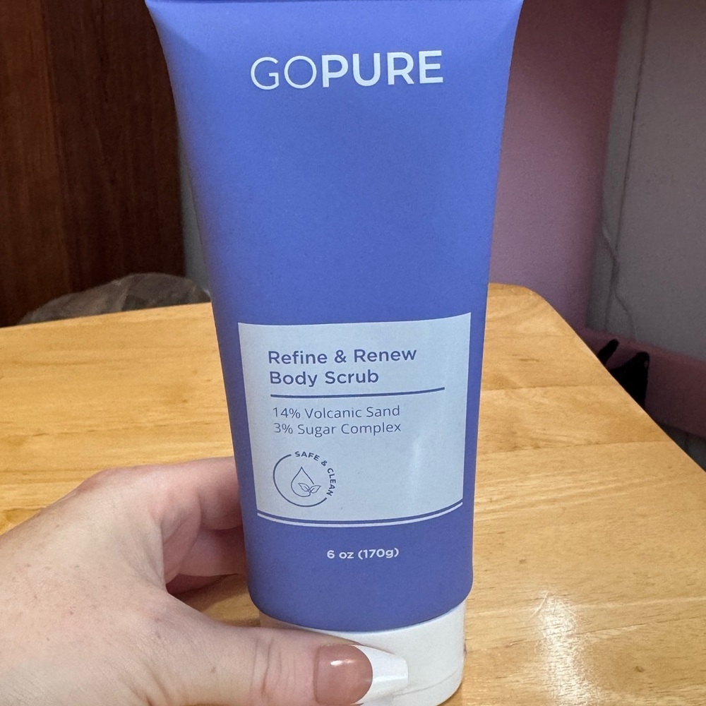 GoPure Body Scrub - Picture 3 of 3